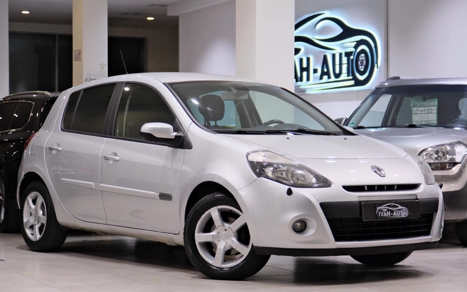 Renault Clio cena 19900 przebieg: 259000, rok produkcji 2012 z Dynów małe 631